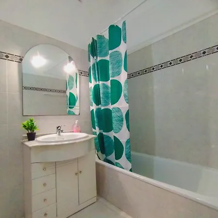 Tininha Da Ilha - Escape