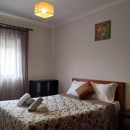 Tininha Da Ilha - Escape